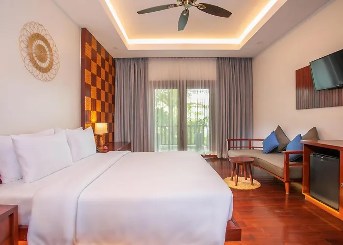 Hotel Mera 4*