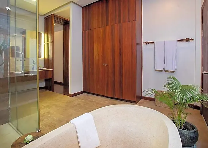 Mera Hotel 4*